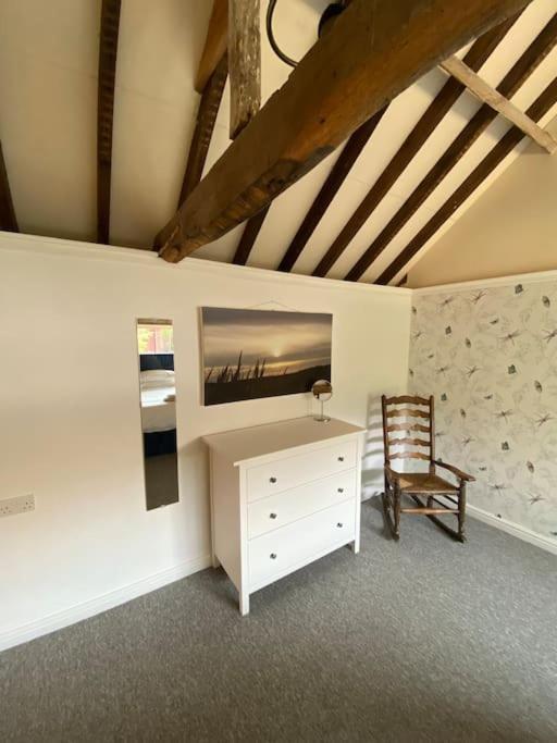 Holiday home Oyster Barn Sleeps Two Roughton (Norfolk)
