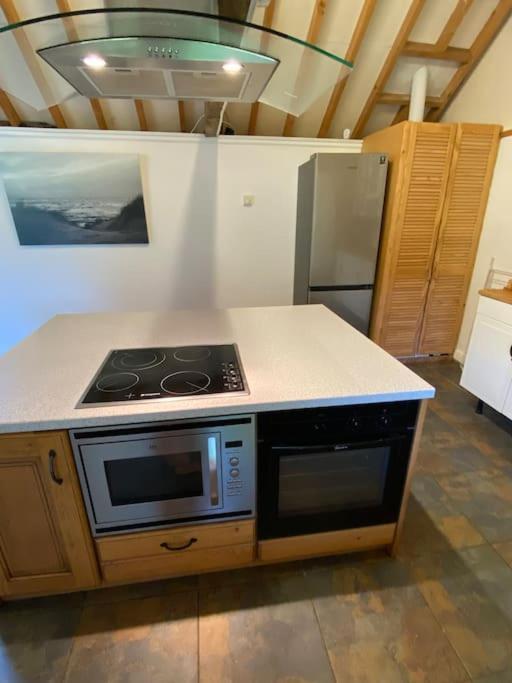 Oyster Barn Sleeps Two * Roughton (Norfolk)